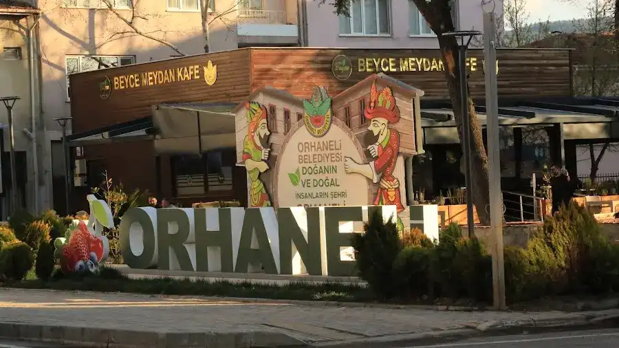 Beyce Meydan Kafe