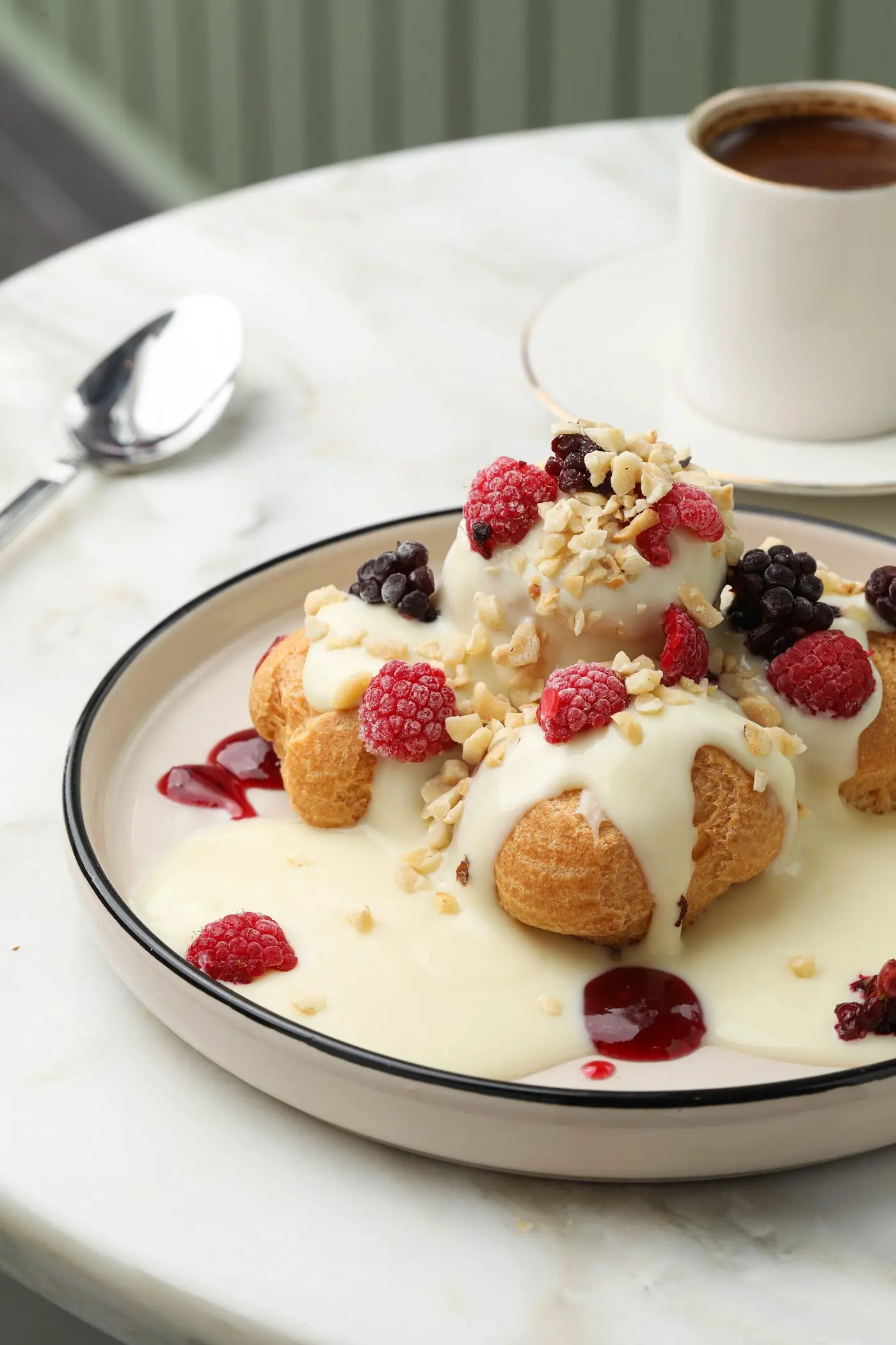 1944 Profiterol Orhangazi fotoğraf 2