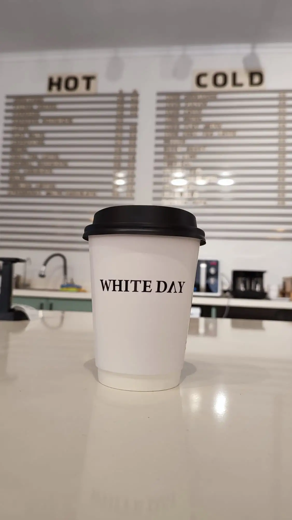 White Day Coffee fotoğraf 2