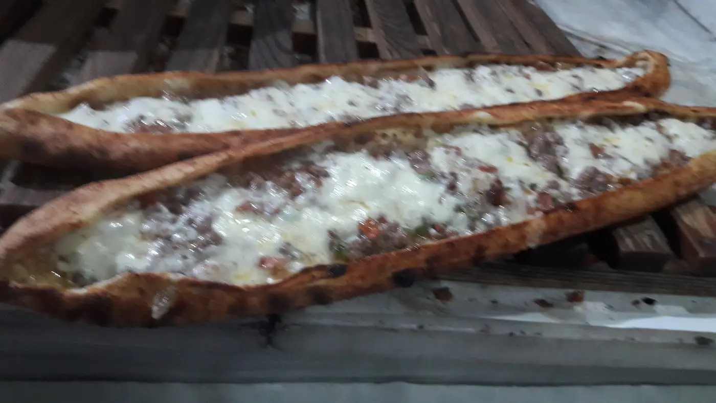 En Lezzet pide cantık lahmacun salonu fotoğraf 2