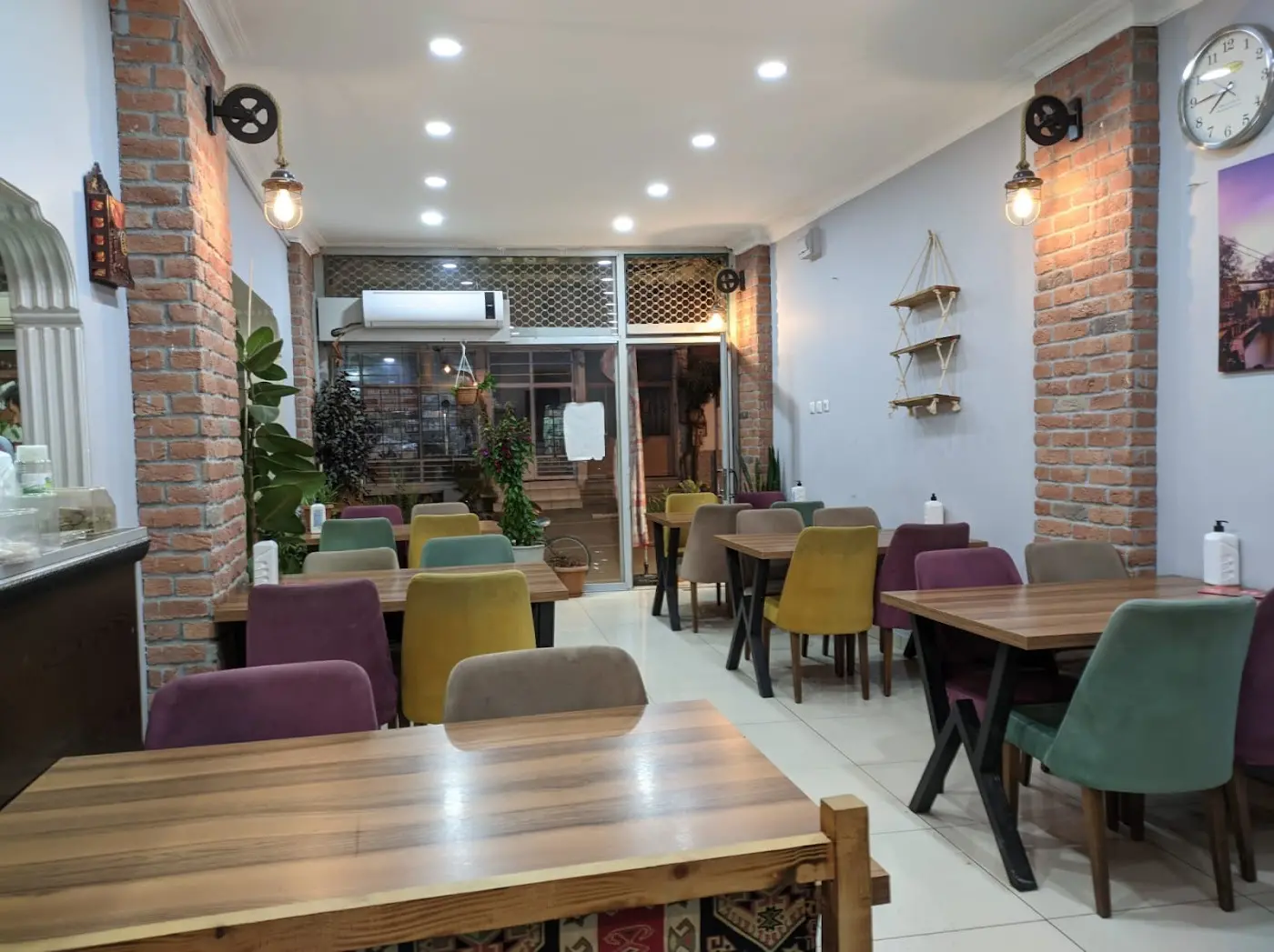 Hacı Baba Pide ve Lahmacun Salonu