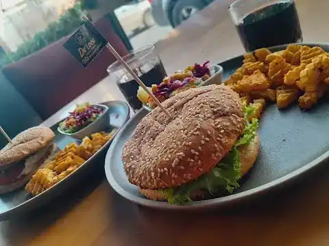 Cafe De'Loca