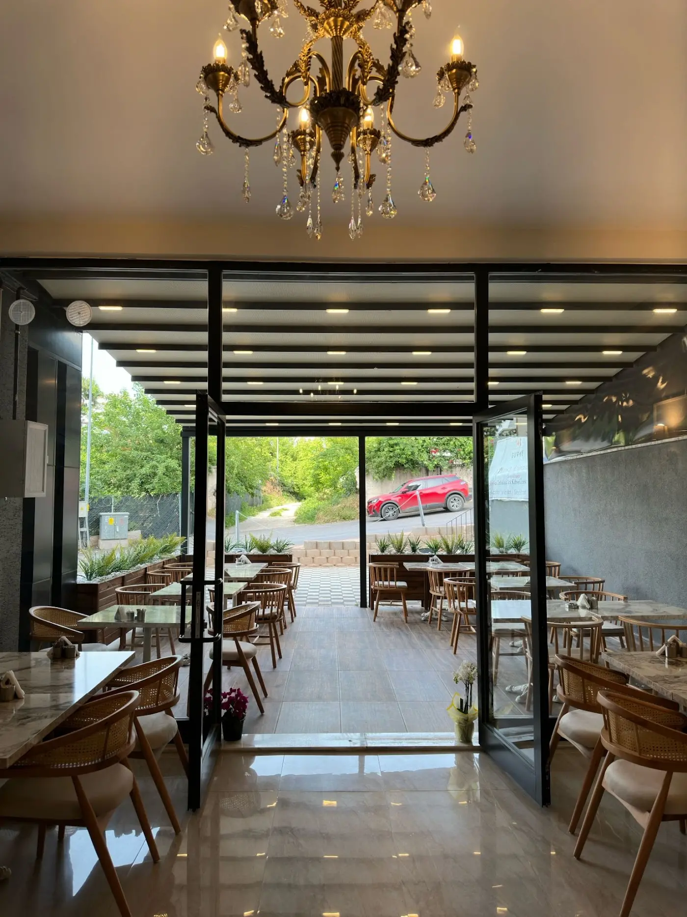 Gurme Cafe Restoran (Bursa-75. Yıl)