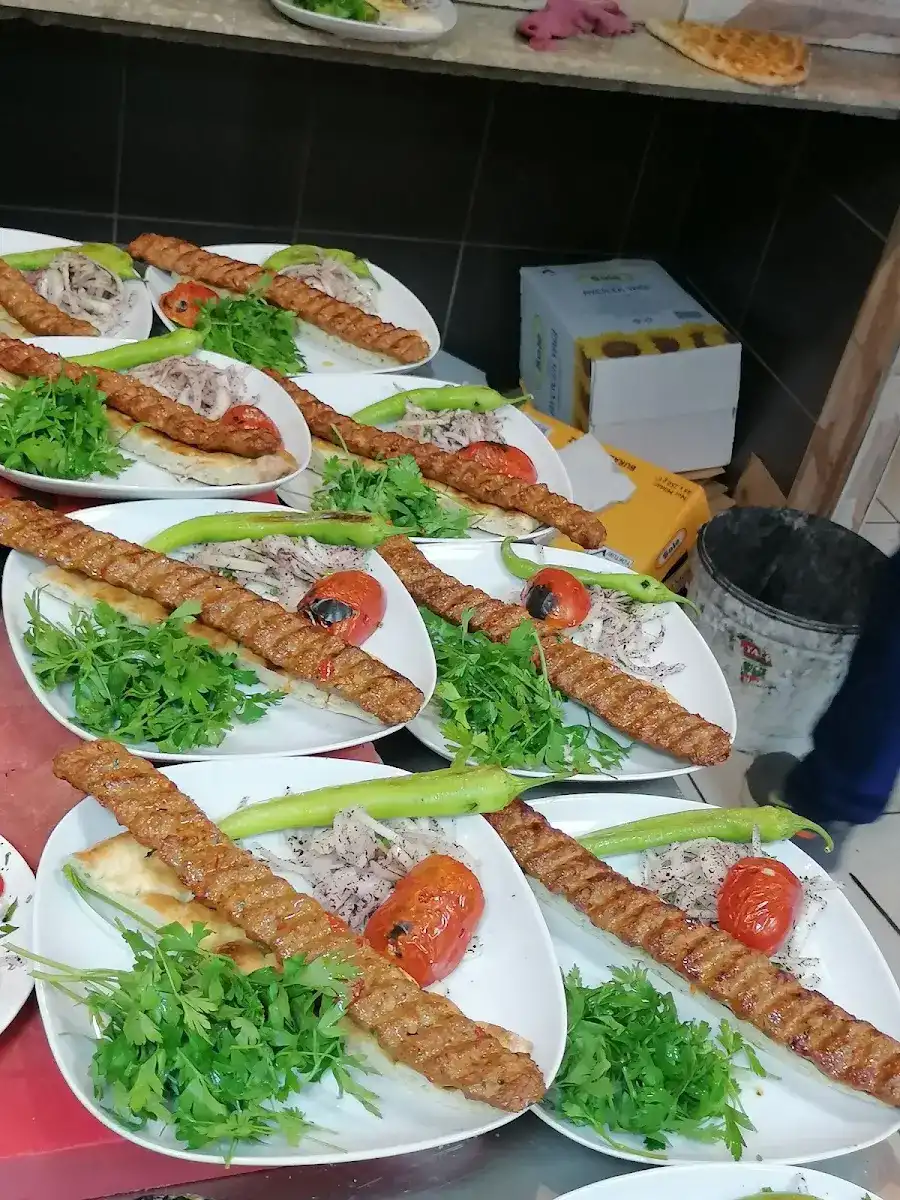 Küçükkuyu Atlas Pide Kebap Restaurant fotoğraf 3