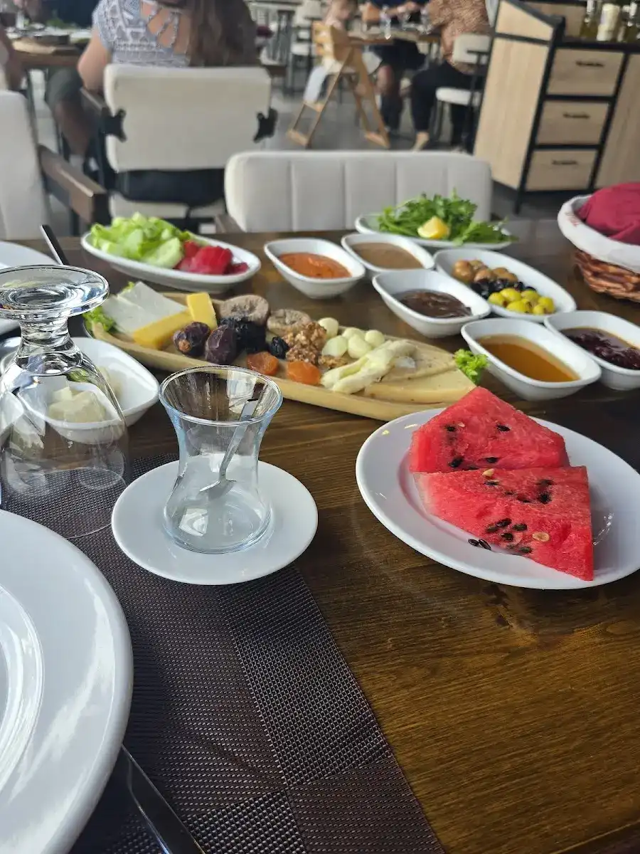 DESTAN ÇİFTLİĞİ ET&KAHVALTI SALONU fotoğraf 3
