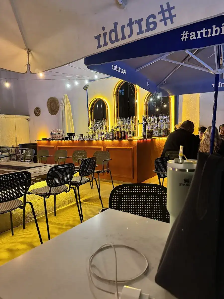 Klava cafe & lounge & bar