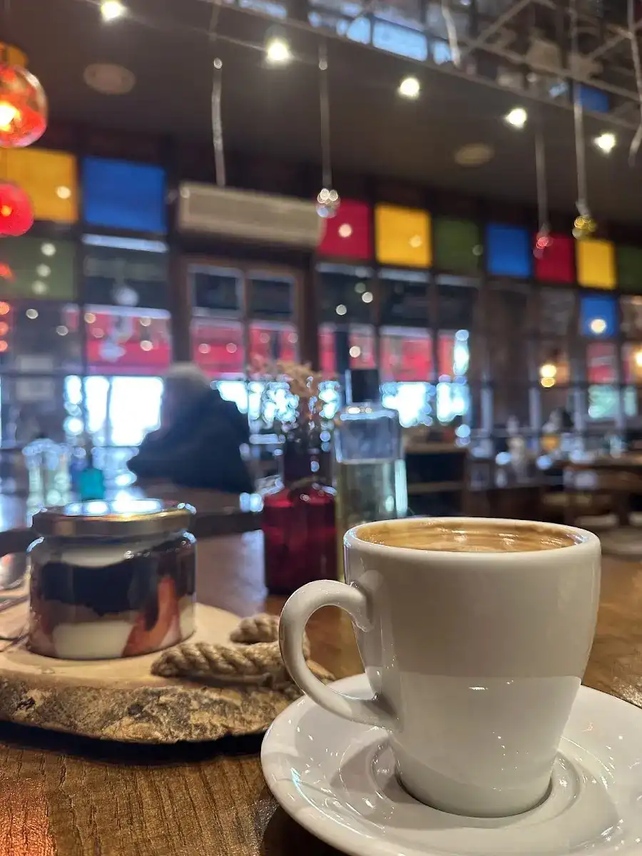 LEZZET VAR | Ev Yemekleri & Cafe fotoğraf 2