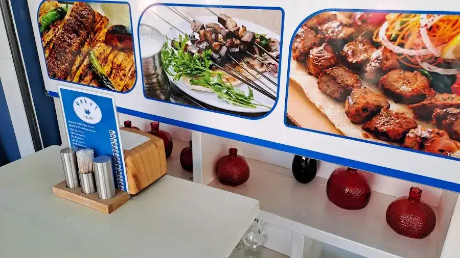 Çakıl Restoran Balık Midye Tava Çiğköfte Tavuk Köfte fotoğraf 2