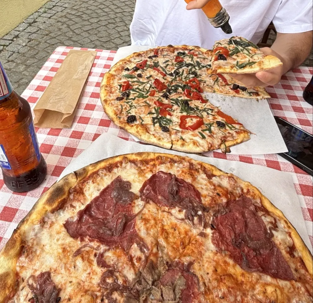 Ela Pizza & Bistro fotoğraf 2