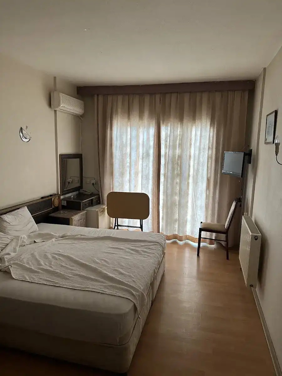 Otel sergis fotoğraf 2
