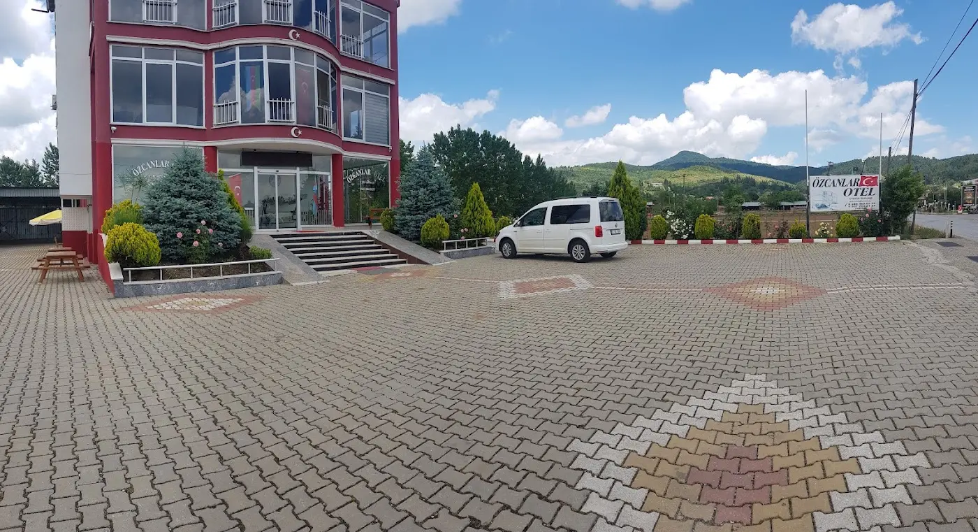 ÖZCANLAR OTEL
