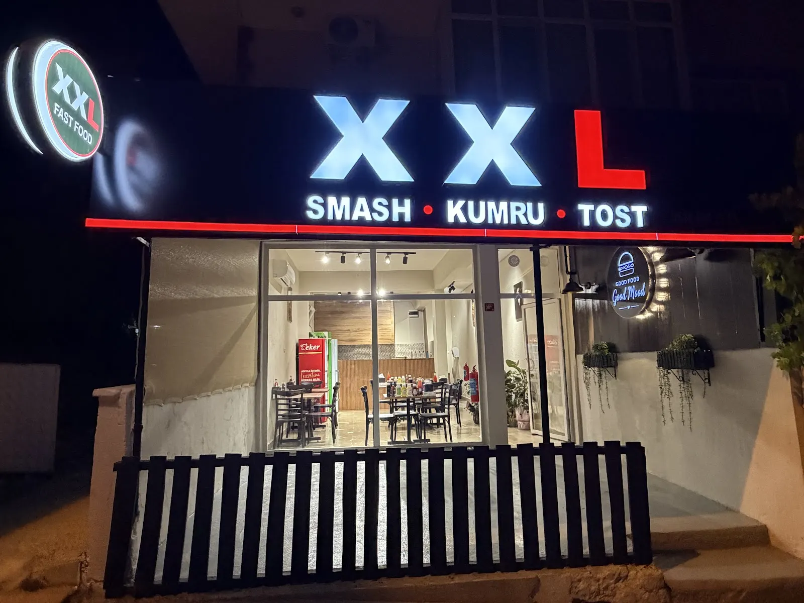 XXL
