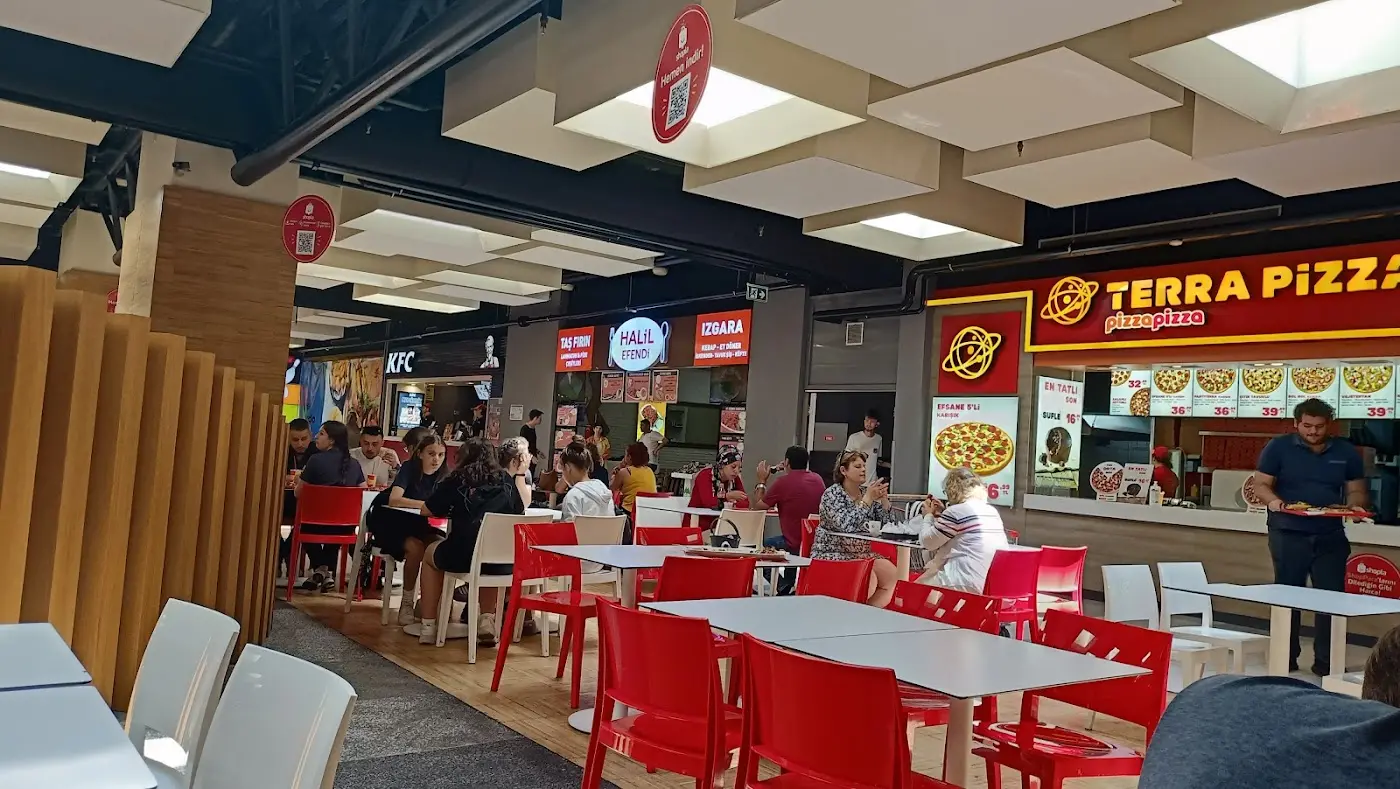 17 Burda AVM fotoğraf 2