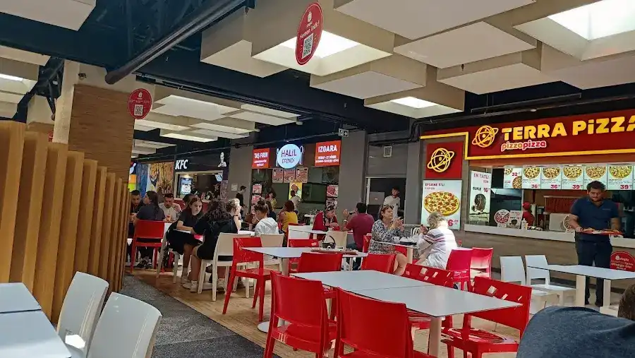 17 Burda AVM fotoğraf 2