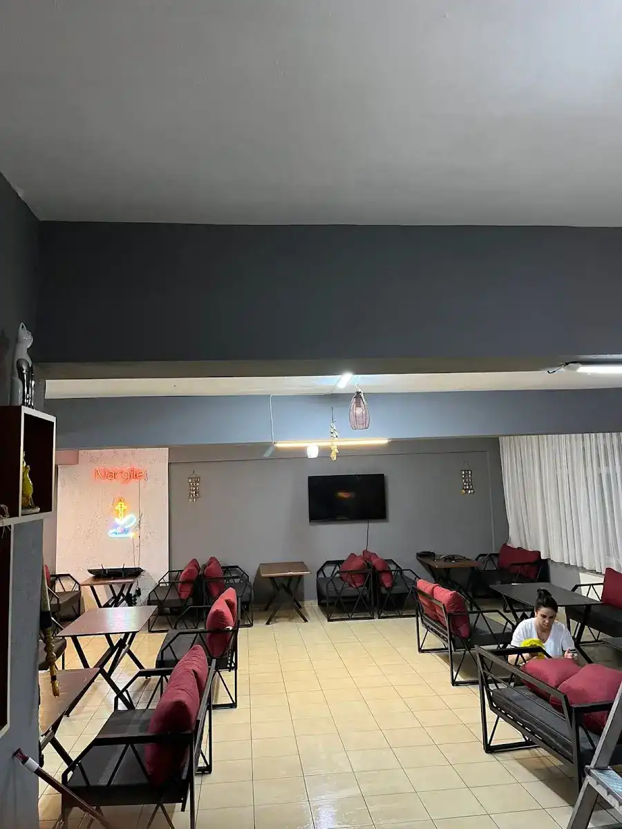 Ez Nargile Cafe