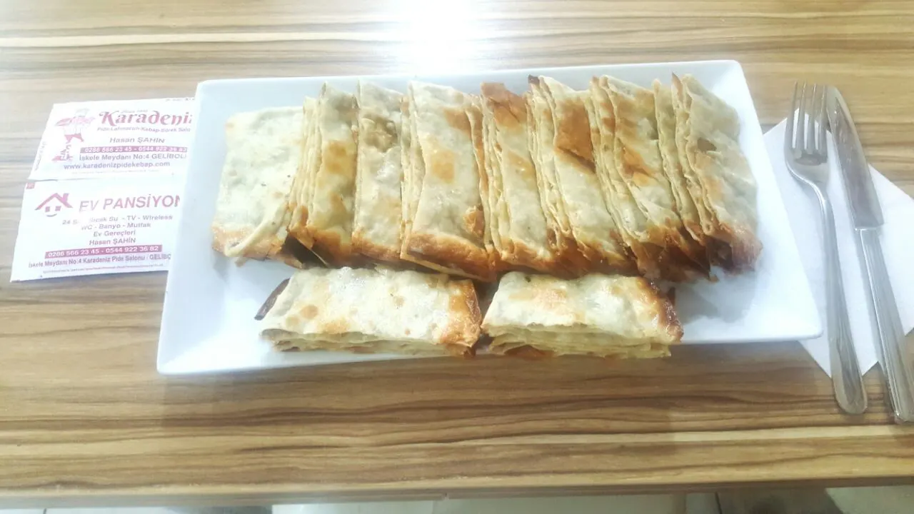 Karadeniz Pide Kebap Ve Börek Salonu fotoğraf 2