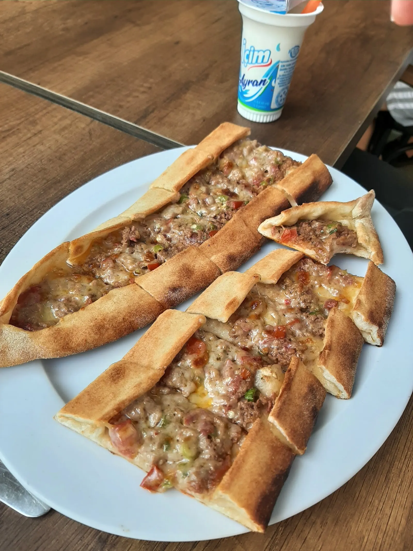 Karadeniz Pide Kebap Ve Börek Salonu fotoğraf 3
