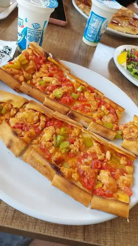 Kardeşler pide lahmacun salonu fotoğraf 3