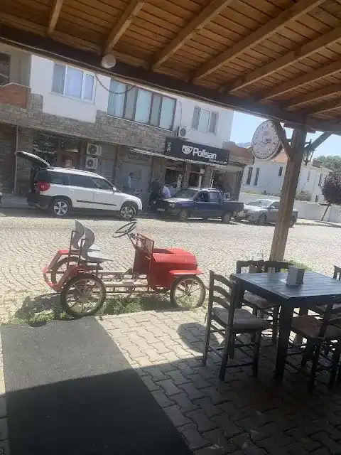 BLACK&WHİTE FAST FOOD