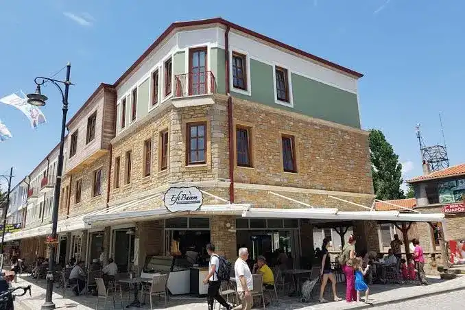 Efi Badem - Meydani Pastanesi fotoğraf 3