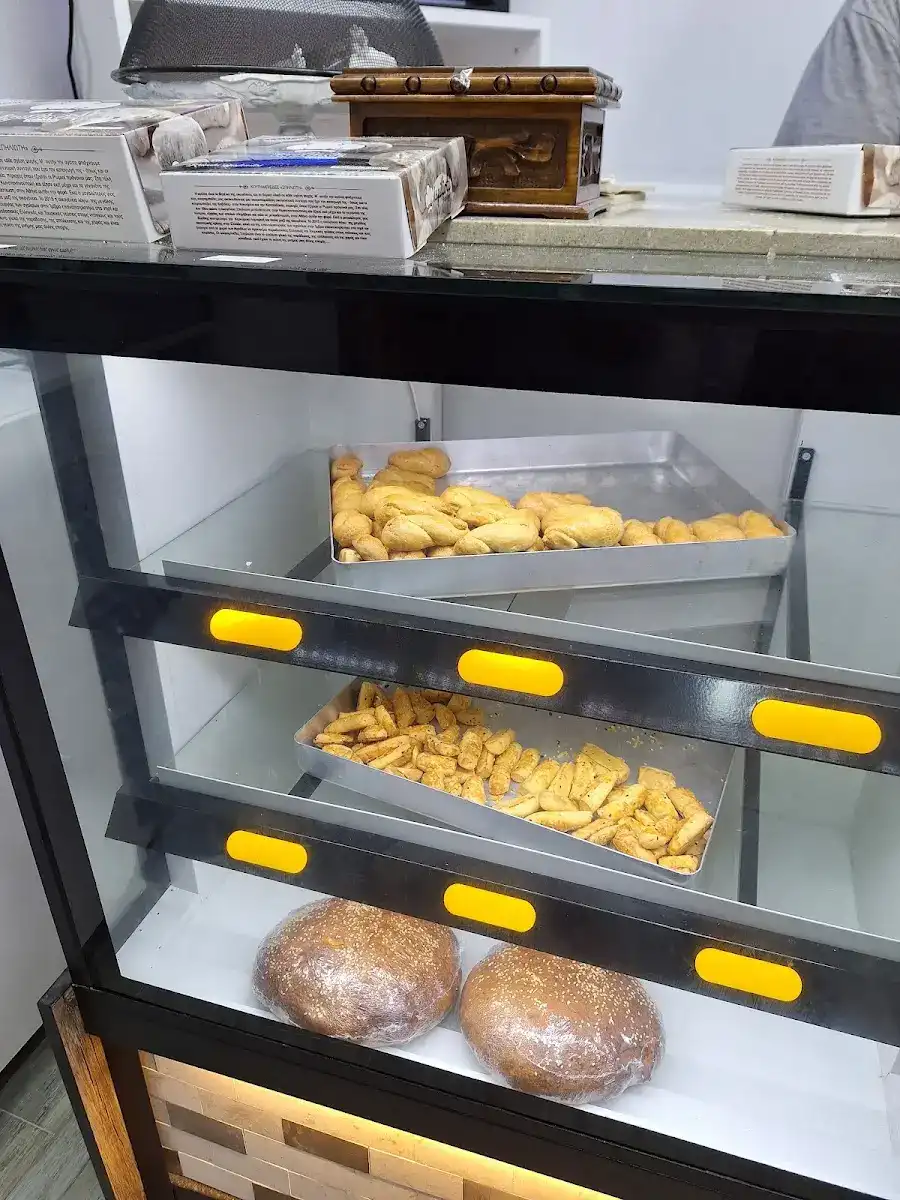 İspilioti Tatlıları & Kafe
