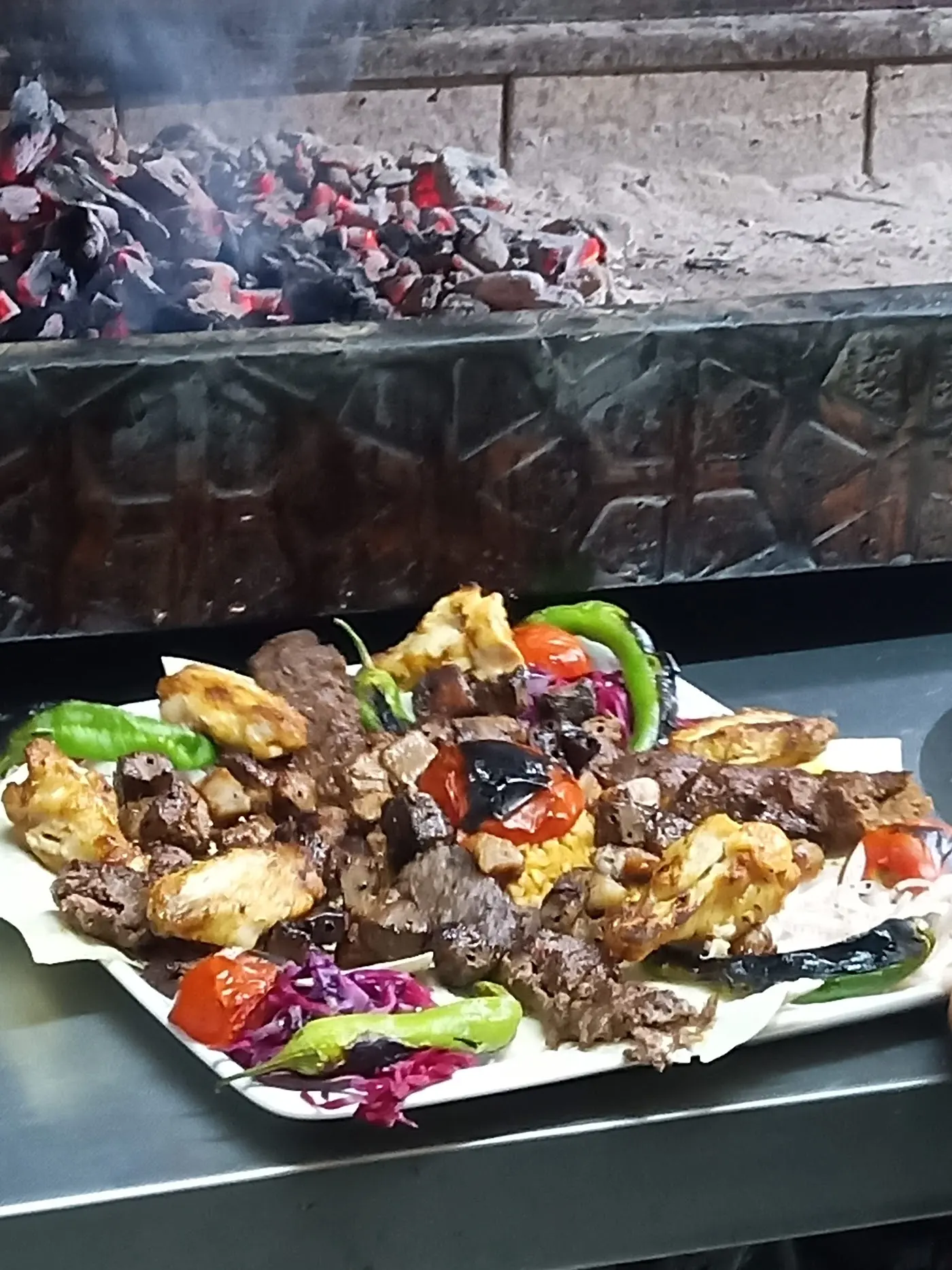 Kapnos kebap ve tantuni fotoğraf 2