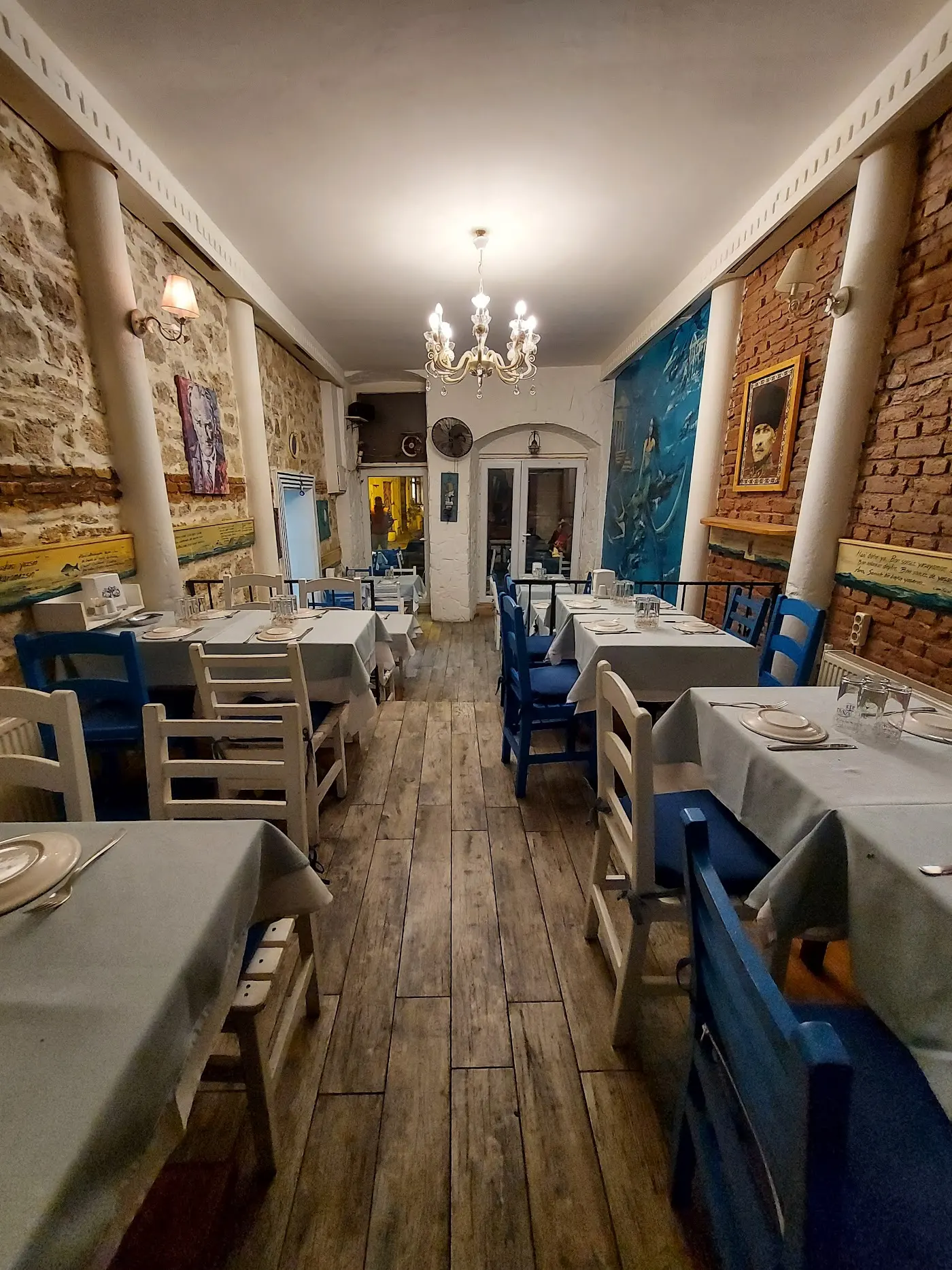 Aynalı Meyhane fotoğraf 3