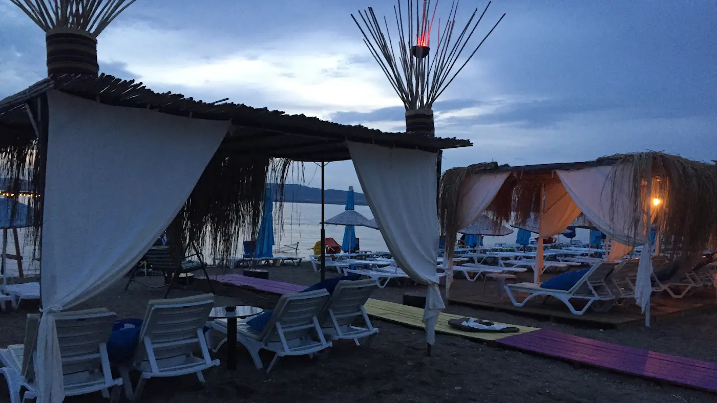 Cafe’ss Beach Club fotoğraf 3
