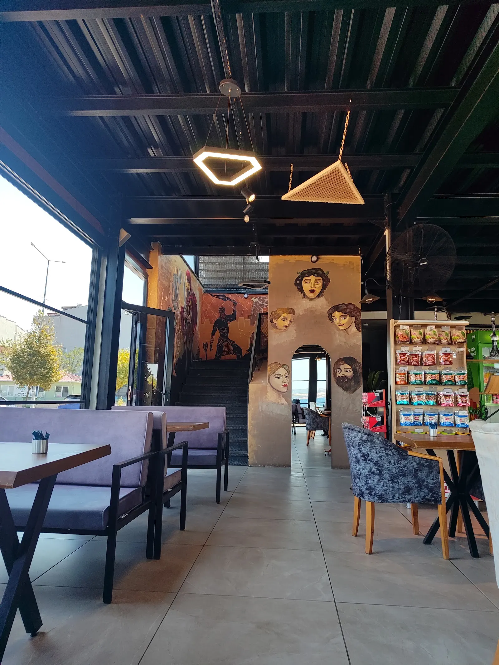FORKNİFE FOOD AND BEVERAGE fotoğraf 3