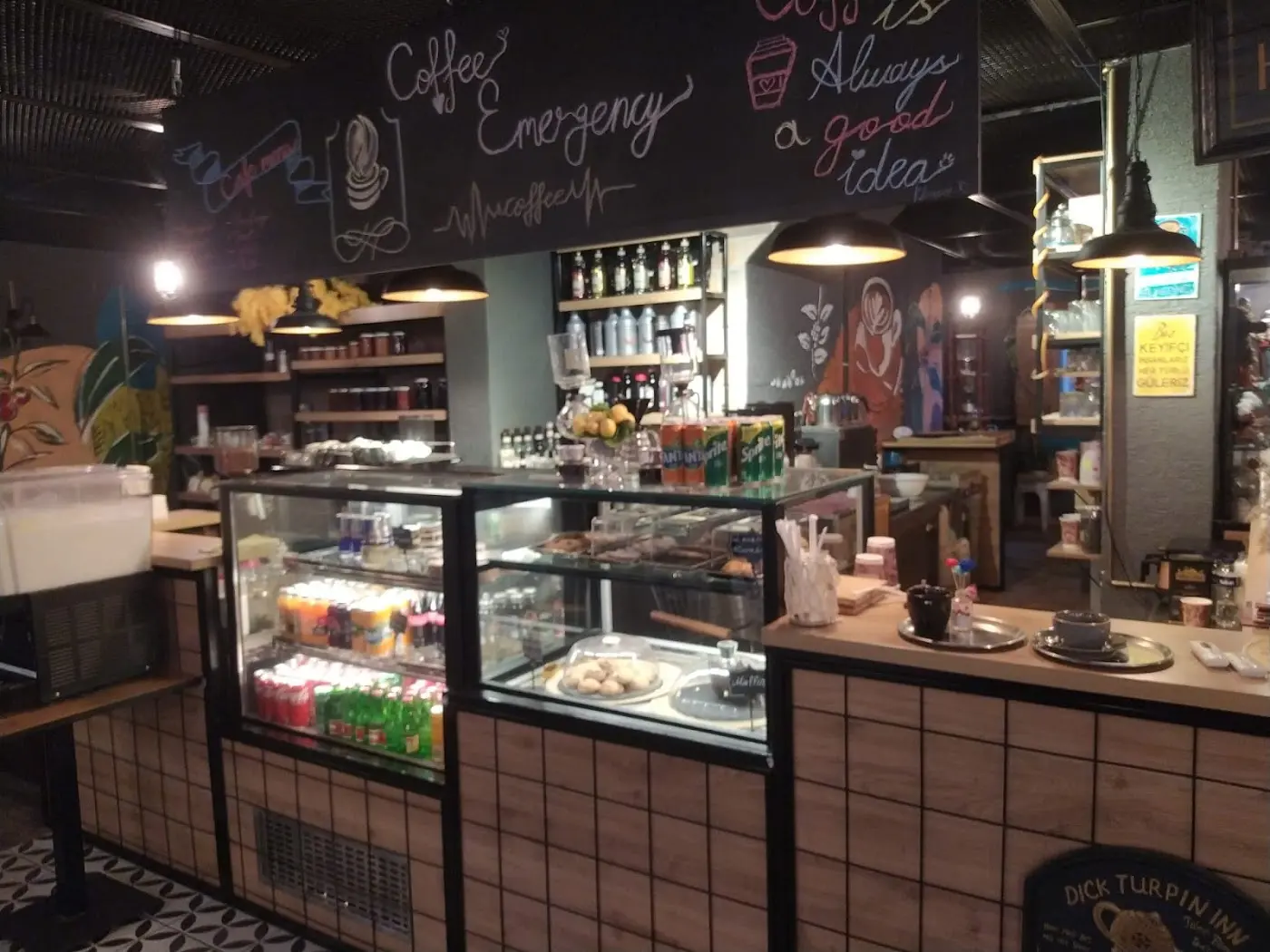 Memnune Cafe & Aydoğan et lokantası fotoğraf 3