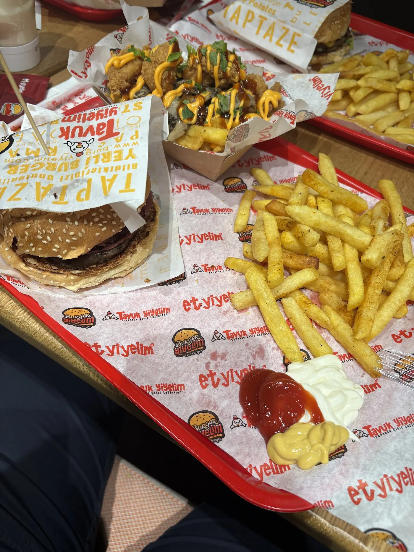 Burger Yiyelim fotoğraf 2