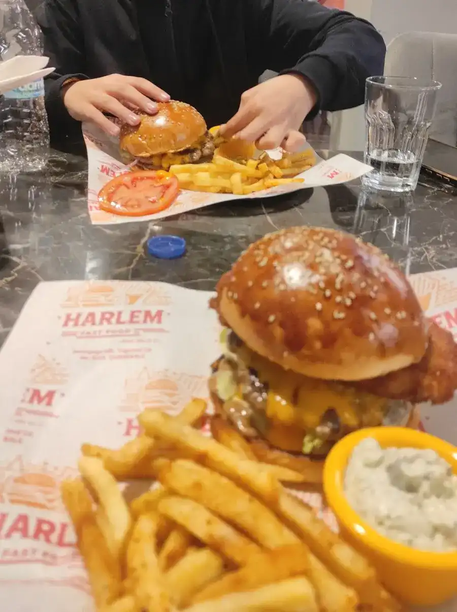 Harlem Burger fotoğraf 2