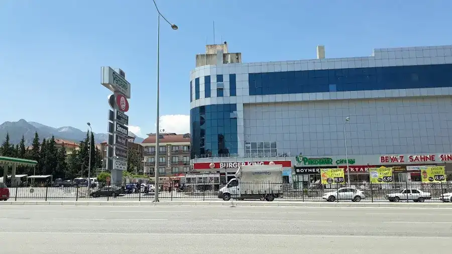 Beyaz Sahne
