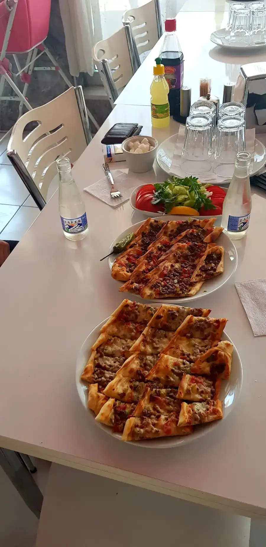 Birtat pide ve lahmacun salonu