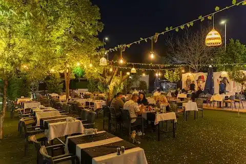 Chaplin Restaurant Denizli