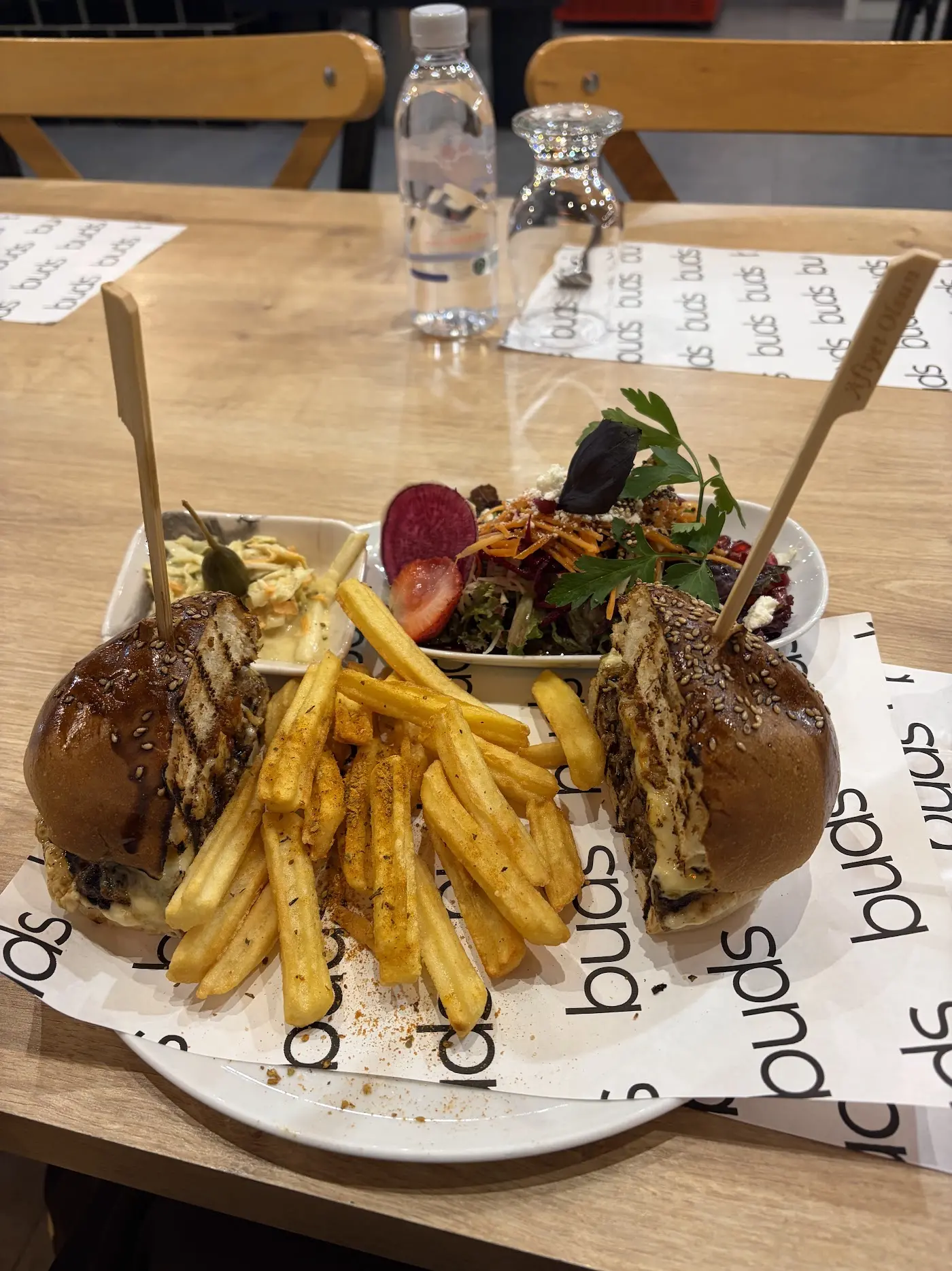 BUDS 20 BUTİK BURGER fotoğraf 3