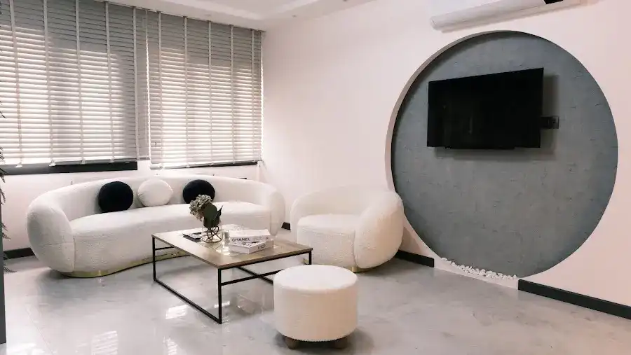 Denizli Lazer Epilasyon, Denizli Cilt Bakımı, Nail Art | Tuğçe Düzsöz Güzellik Salonu fotoğraf 3