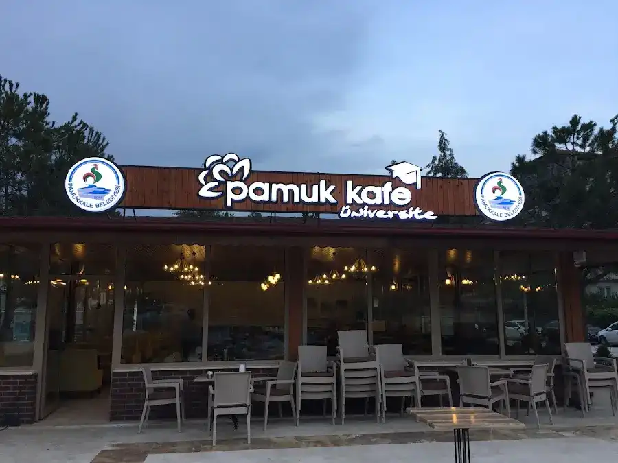 Pamuk Kafe Üniversite