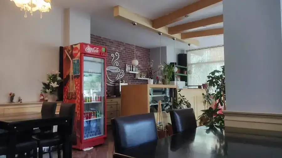 Sarmaşık Cafe