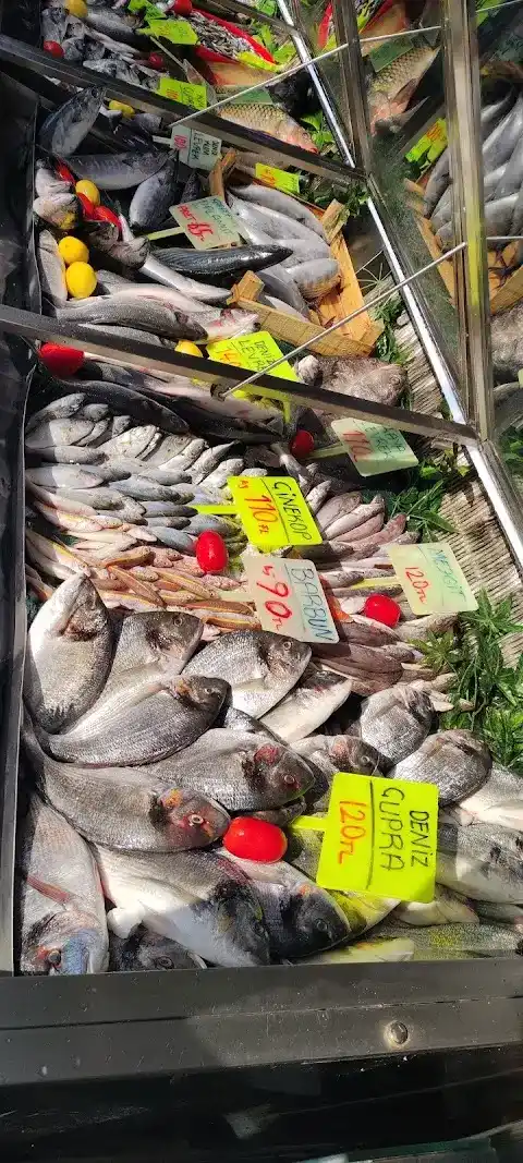 Chef in Denizi Fish Restaurant Diyarbakır fotoğraf 3