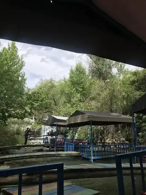 Çermik Sinek Şelalesi Aile Çay Bahçesi