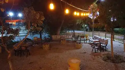 Nubar Cafe