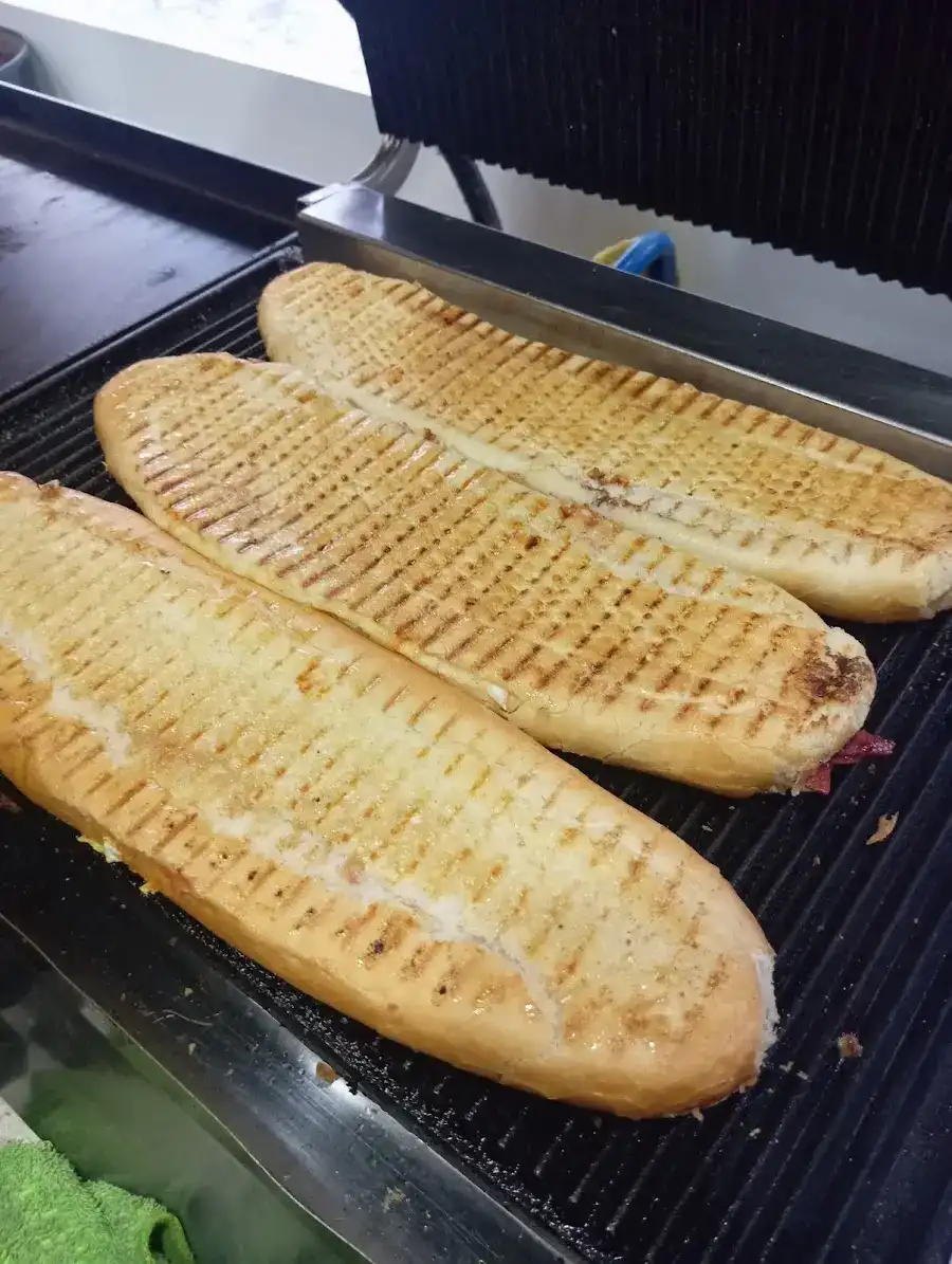 Lezzet Tost