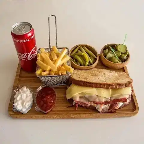 Özkan Usta Fastfood Cadde 75 Şubesi fotoğraf 2