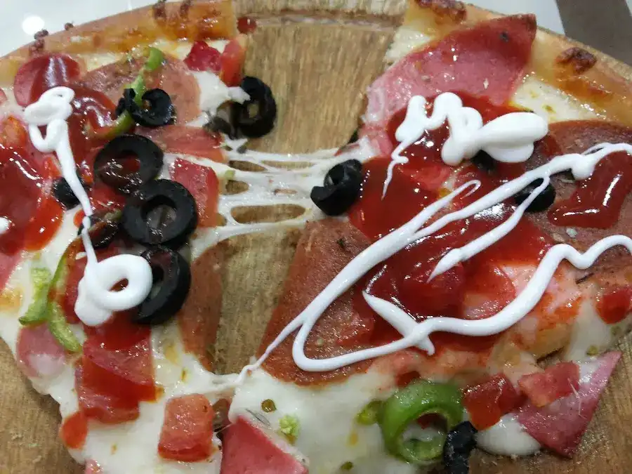 Pizza Rostini fotoğraf 2