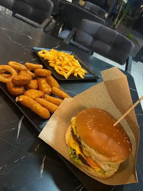 Seven Pizza Makarna Kahve Tatlı fotoğraf 2