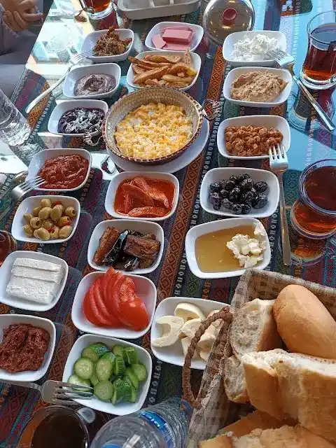 Tombik fast food kahvaltı tost gözleme menemen salonu fotoğraf 2