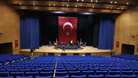 Diyarbakır Sezai Karakoç Kültür ve Kongre Merkezi