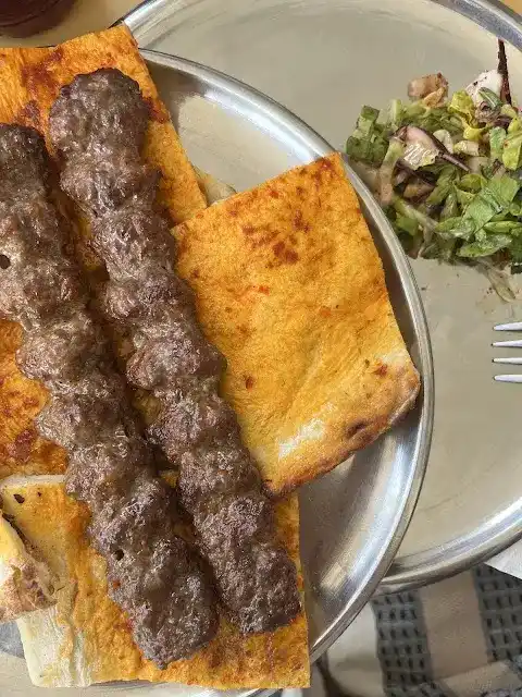 Cemil Usta'nın Yeri