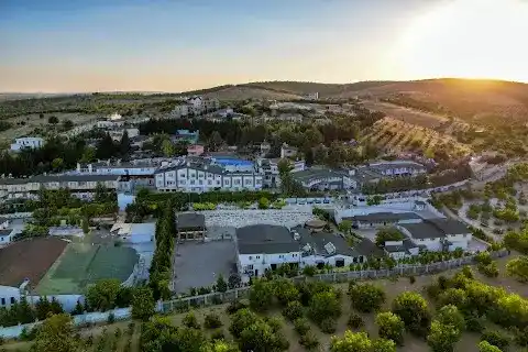 Uğurlu Termal Tatil Köyü